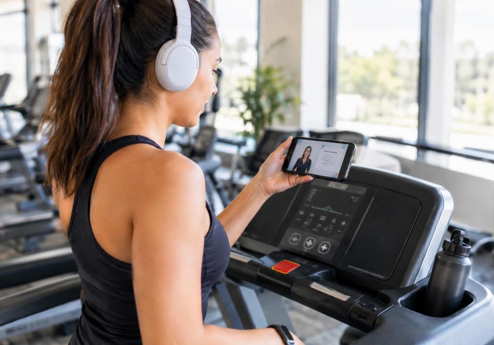 Seamlessly Restored Gym Scene